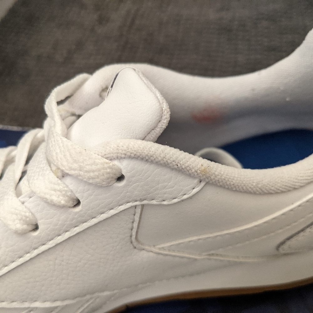 *NEW* Reebok Women's 7.5 - Picture 5 of 10